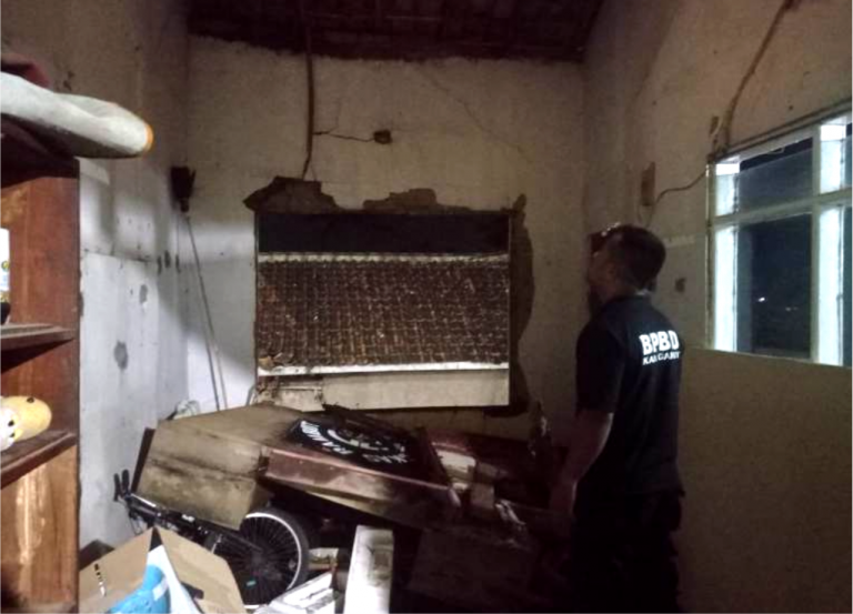 Puting Beliung Sapu Puluhan Rumah di Leles, BPBD Garut Sebut Tak Ada Korban Jiwa