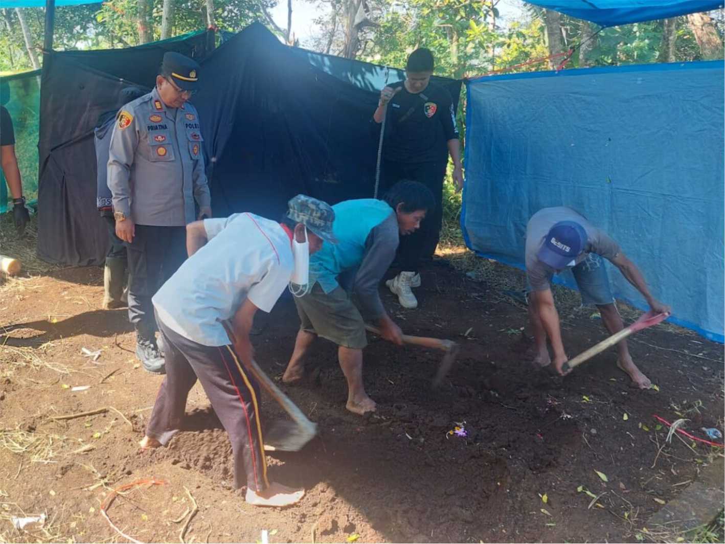Diduga Korban Pembunuhan, Polres Garut Bongkar Makam Sopir Angkot Samarang
