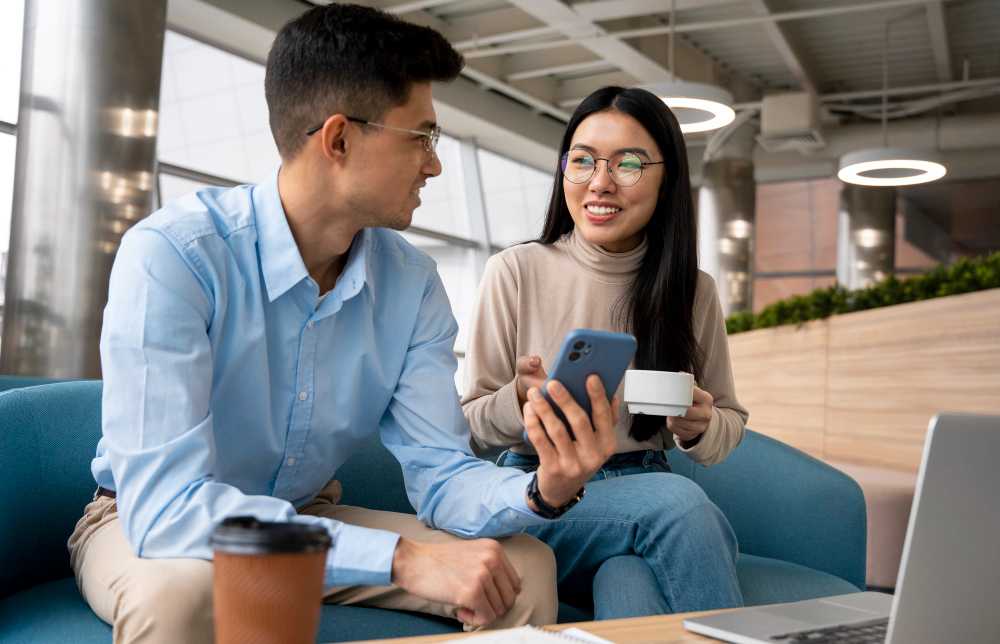 Kenali Watak Asli Orang di Sekitarmu dengan 7 Cara Bicara Ini