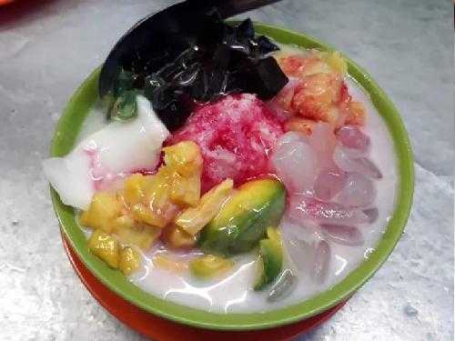 Es Sinar Garut: Es Campur Legendaris yang Jadi Favorit Warga Ibu Kota